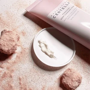 فوم شستشوی عمیق منافذ صورت سنتلا POREMIZING DEEP CLEANSING FOAM اسکین 1004 125میل